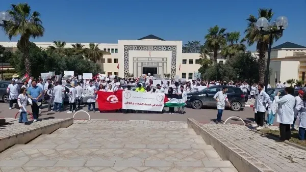 Les jeunes médecins manifestent leur colère...